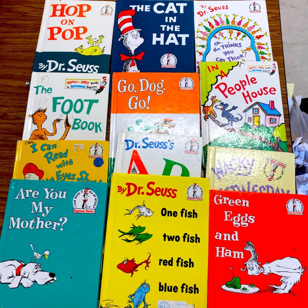 12 Dr. Seuss Books Hardback